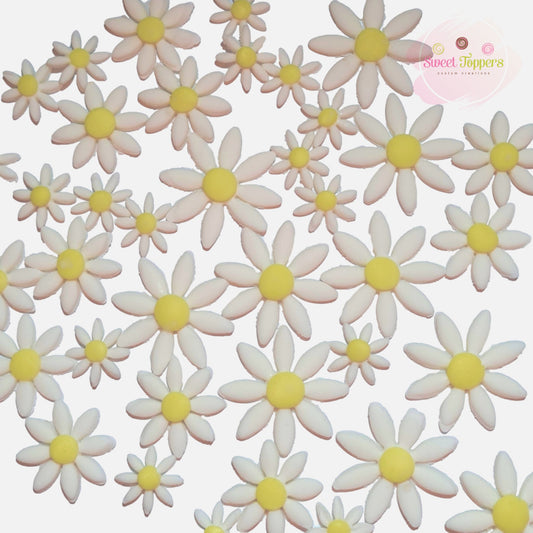 30 mixed sized white Daisies yellow centre, edible fondant cake and cupcake toppers